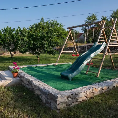 Willa Malenica - Pool And 1000m2 Fenced Garden