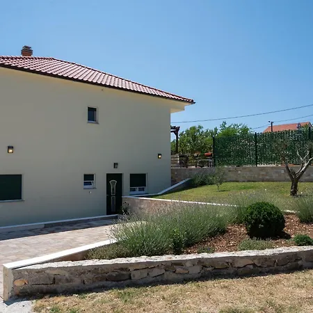 Willa Malenica - Pool And 1000m2 Fenced Garden