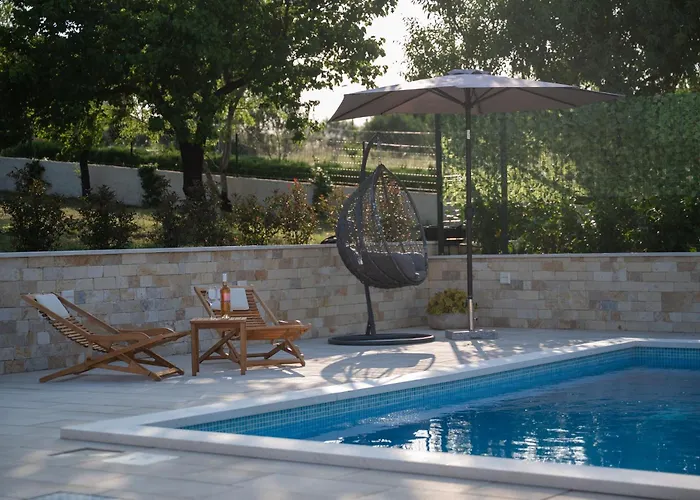 Malenica * Danilo Biranj