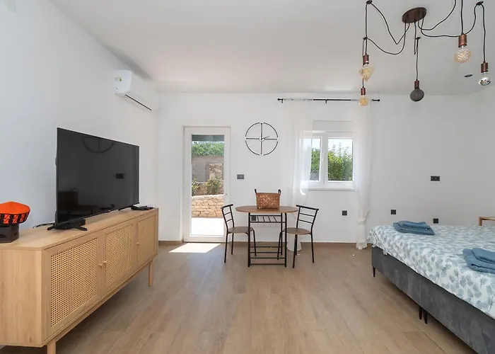 Malenica * Danilo Biranj